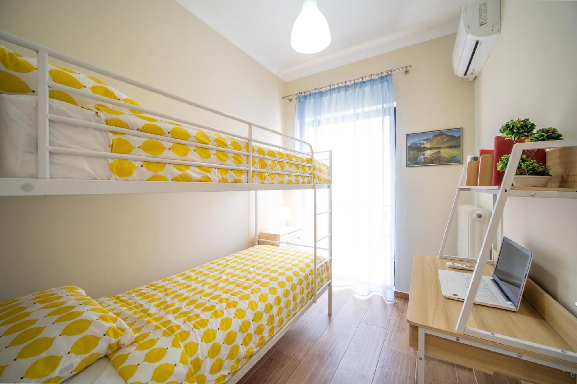 Μκ Αpartment 2Υδ - Nikea Metro Apartment พีเรียส ภายนอก รูปภาพ